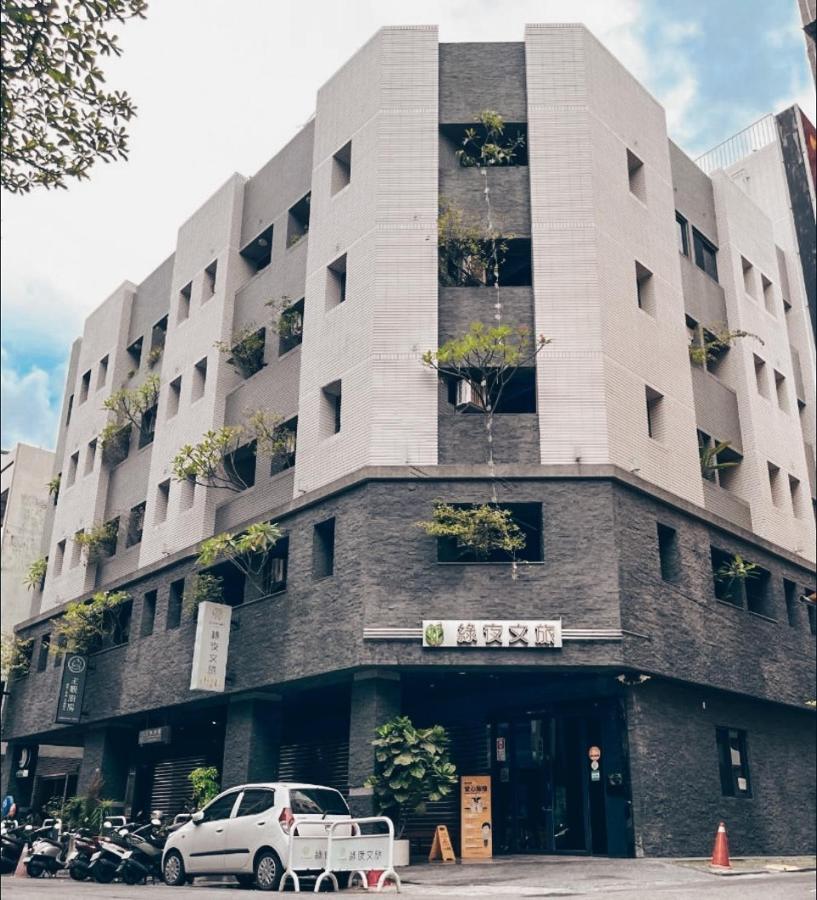 Greenight Hotel Taichung Exterior photo