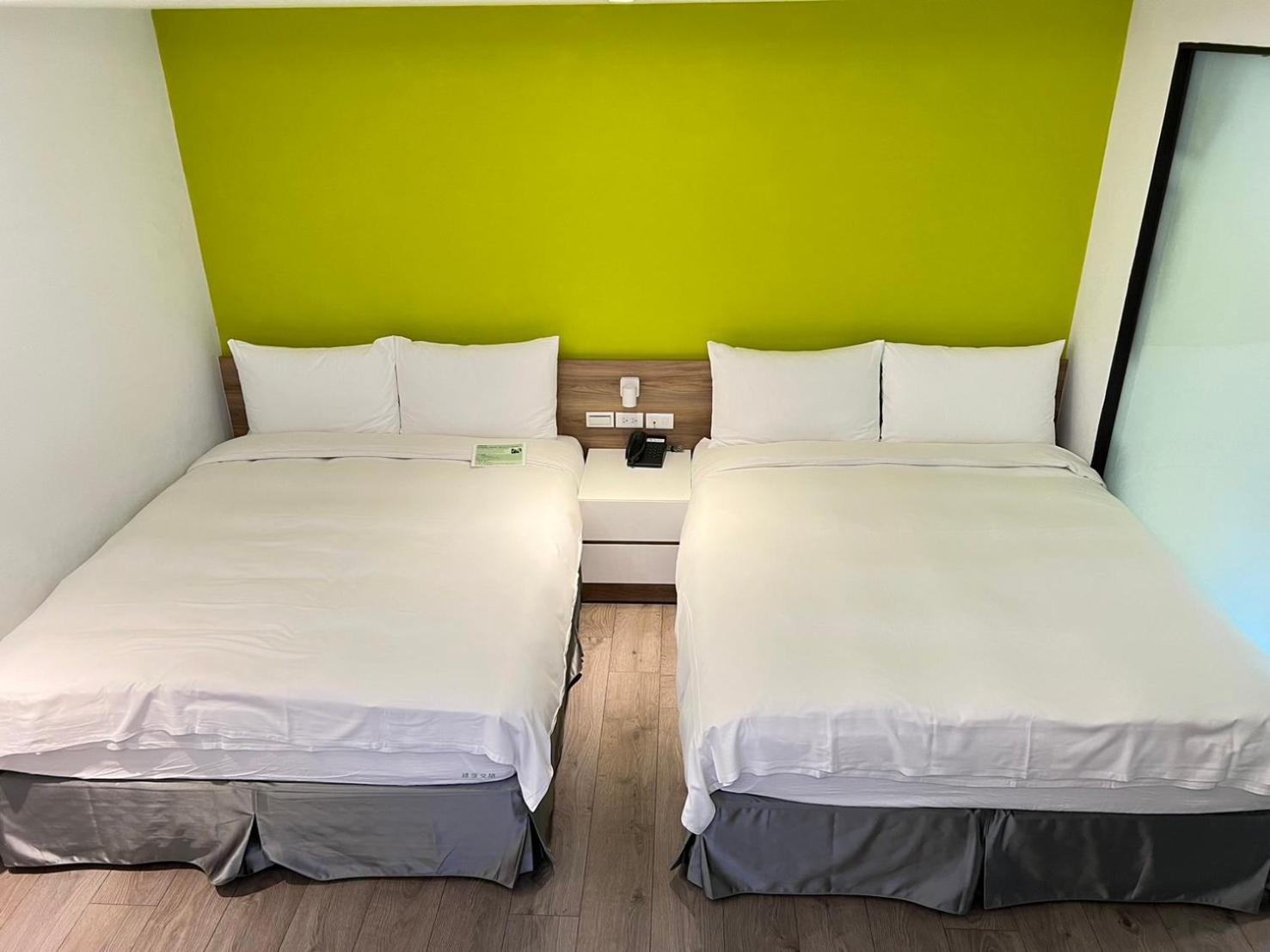 Greenight Hotel Taichung Exterior photo