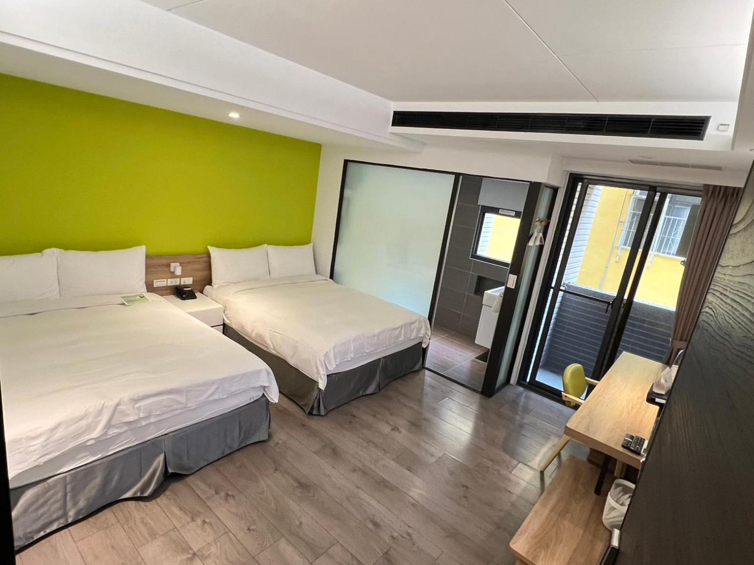 Greenight Hotel Taichung Exterior photo